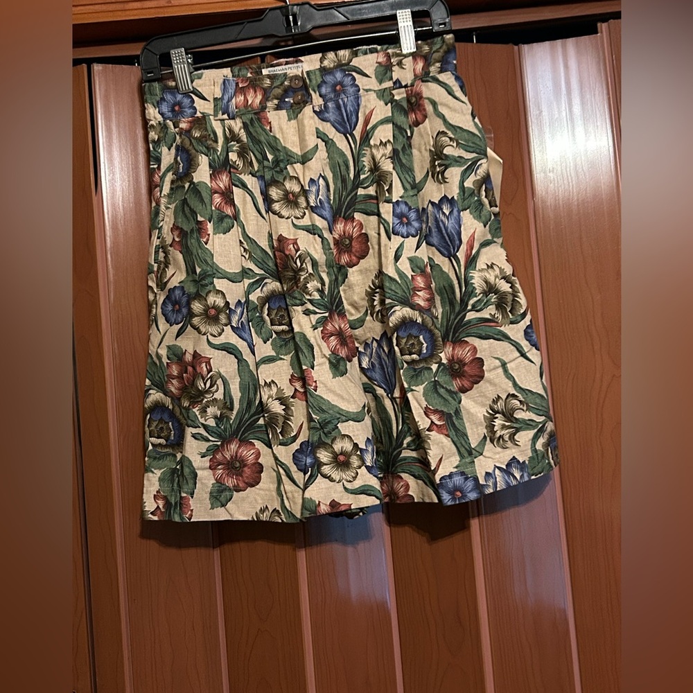 Braemore petites vintage floral Shorts size 14 NWT